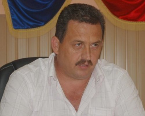 Primarul şi viceprimarul din Nicolae Bălcescu, acuzaţi de un prejudiciu de peste 200.000 euro